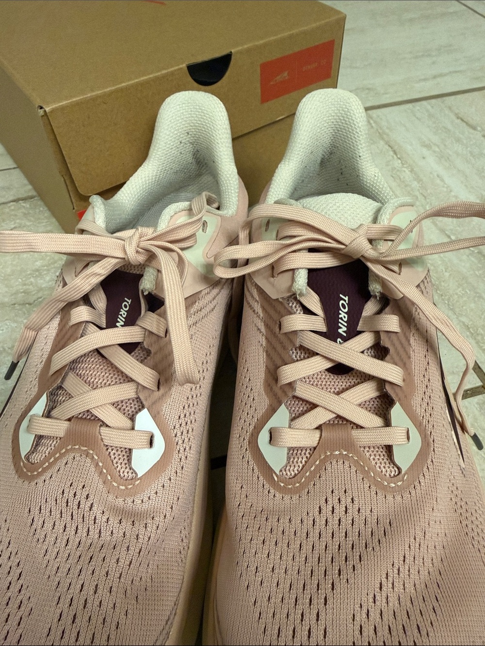 NWT Altra Torin 8 Running Shoes Dusty Pink 9 - Picture 12 of 16